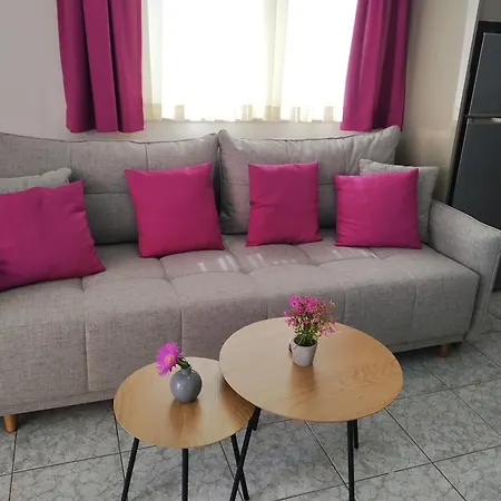 Milenka Tatil Evi Rogoznica (Sibenik-Knin)