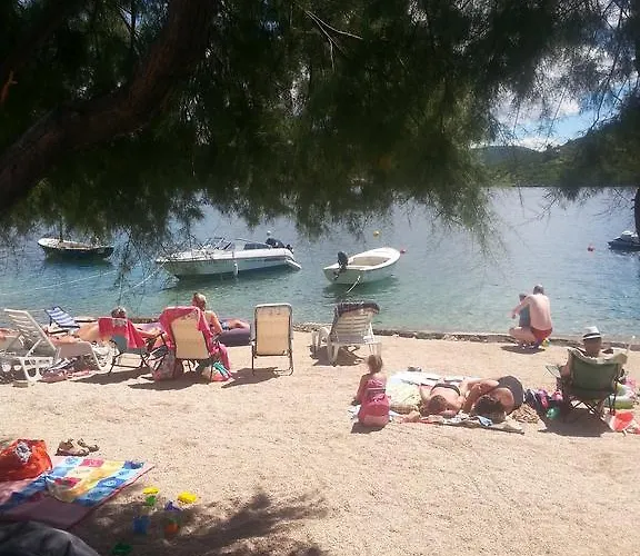 Milenka Rogoznica (Sibenik-Knin)